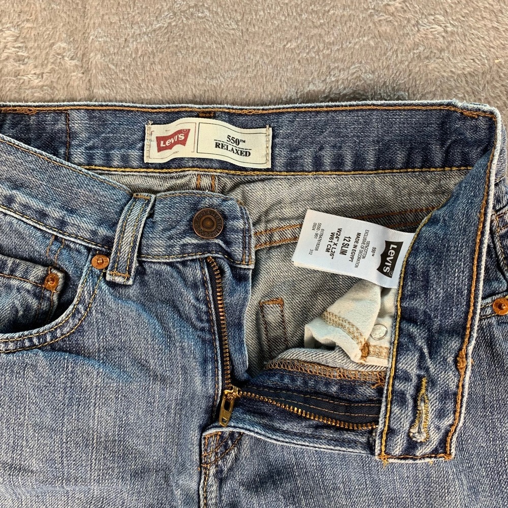 Levi's 550 Relaxed Jeans Boys 12 Slim Blue Medium Wash‎ Cotton Denim 5550-951 - Picture 2 of 9